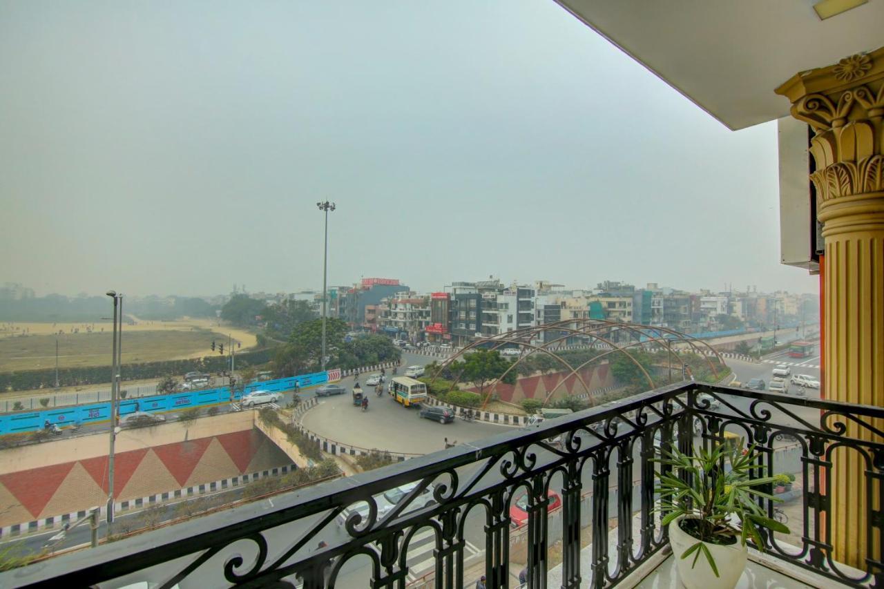Townhouse Oak Hotel Dev Palace Delhi  Exterior foto
