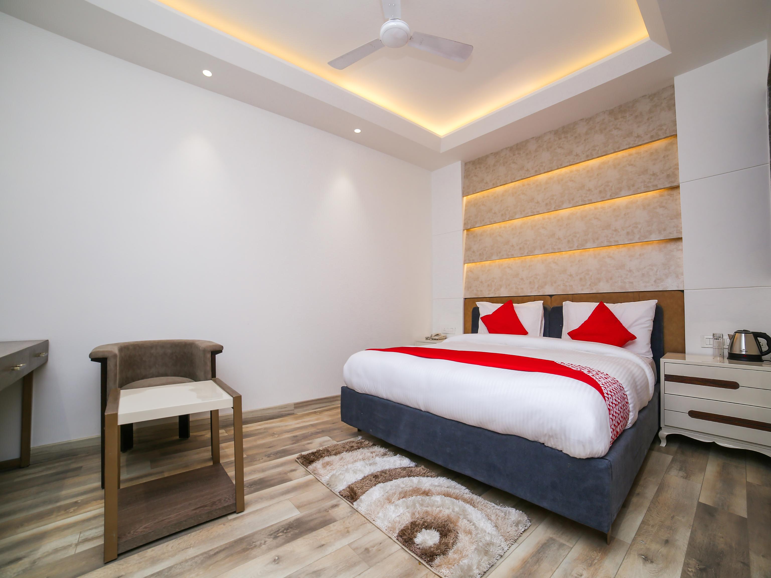 Townhouse Oak Hotel Dev Palace Delhi  Exterior foto